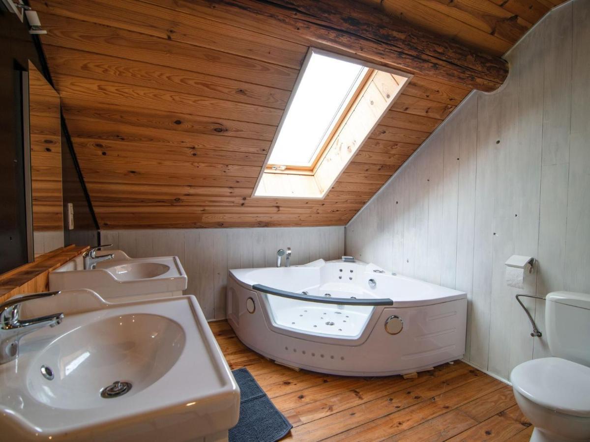 Very Spacious House With Sauna Spa And Countryside Views Gouvy Ngoại thất bức ảnh