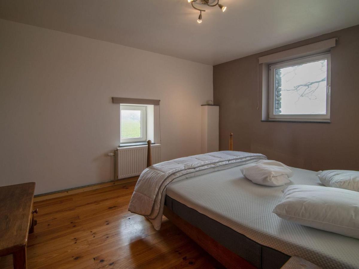 Very Spacious House With Sauna Spa And Countryside Views Gouvy Ngoại thất bức ảnh