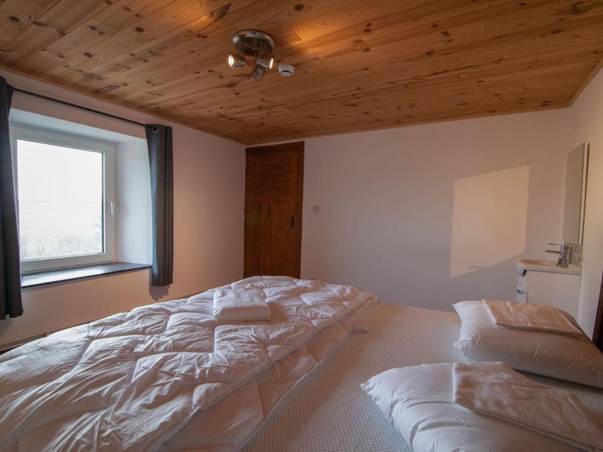 Very Spacious House With Sauna Spa And Countryside Views Gouvy Ngoại thất bức ảnh